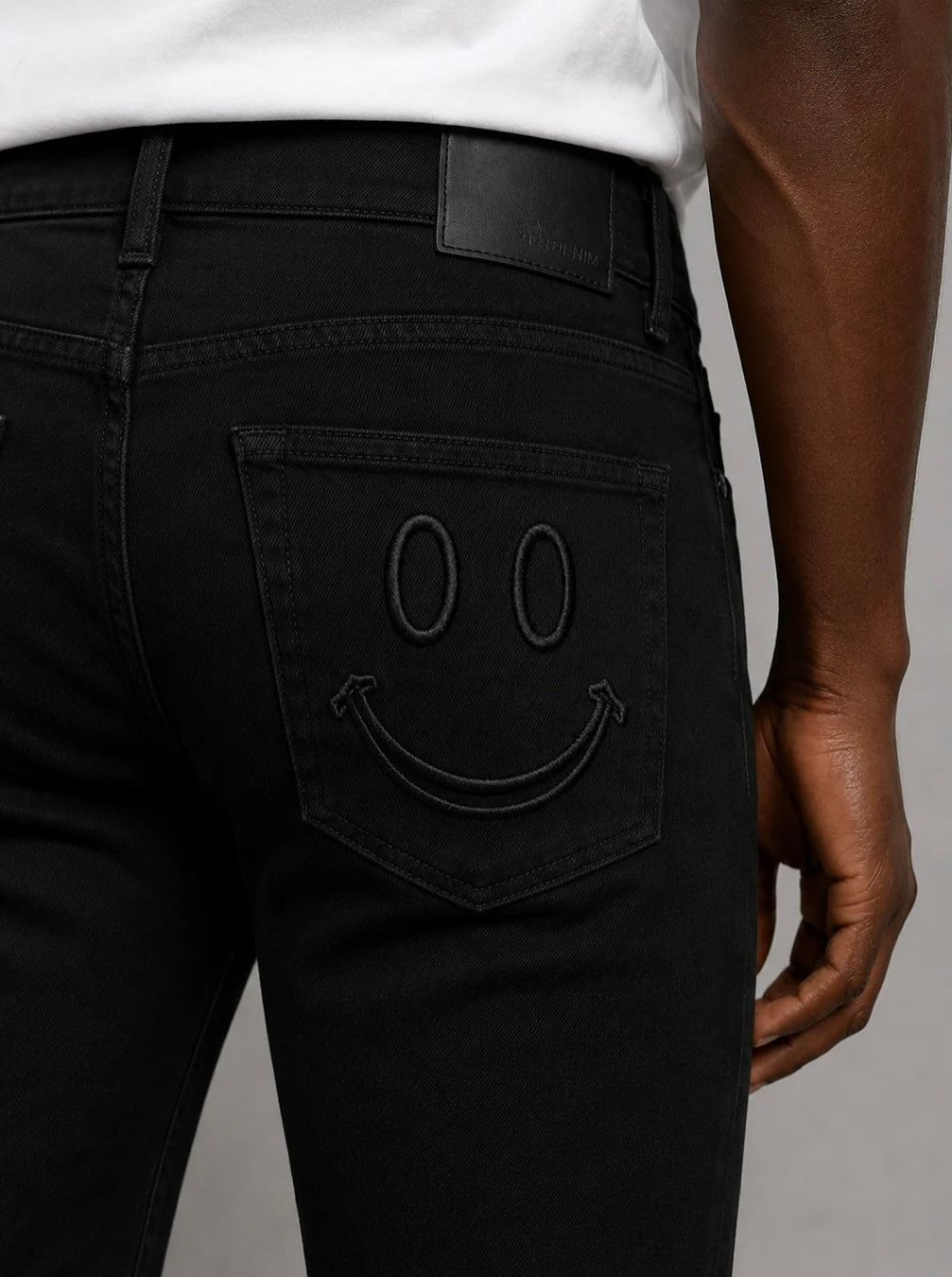 Slim Fit Jeans | smiley • black