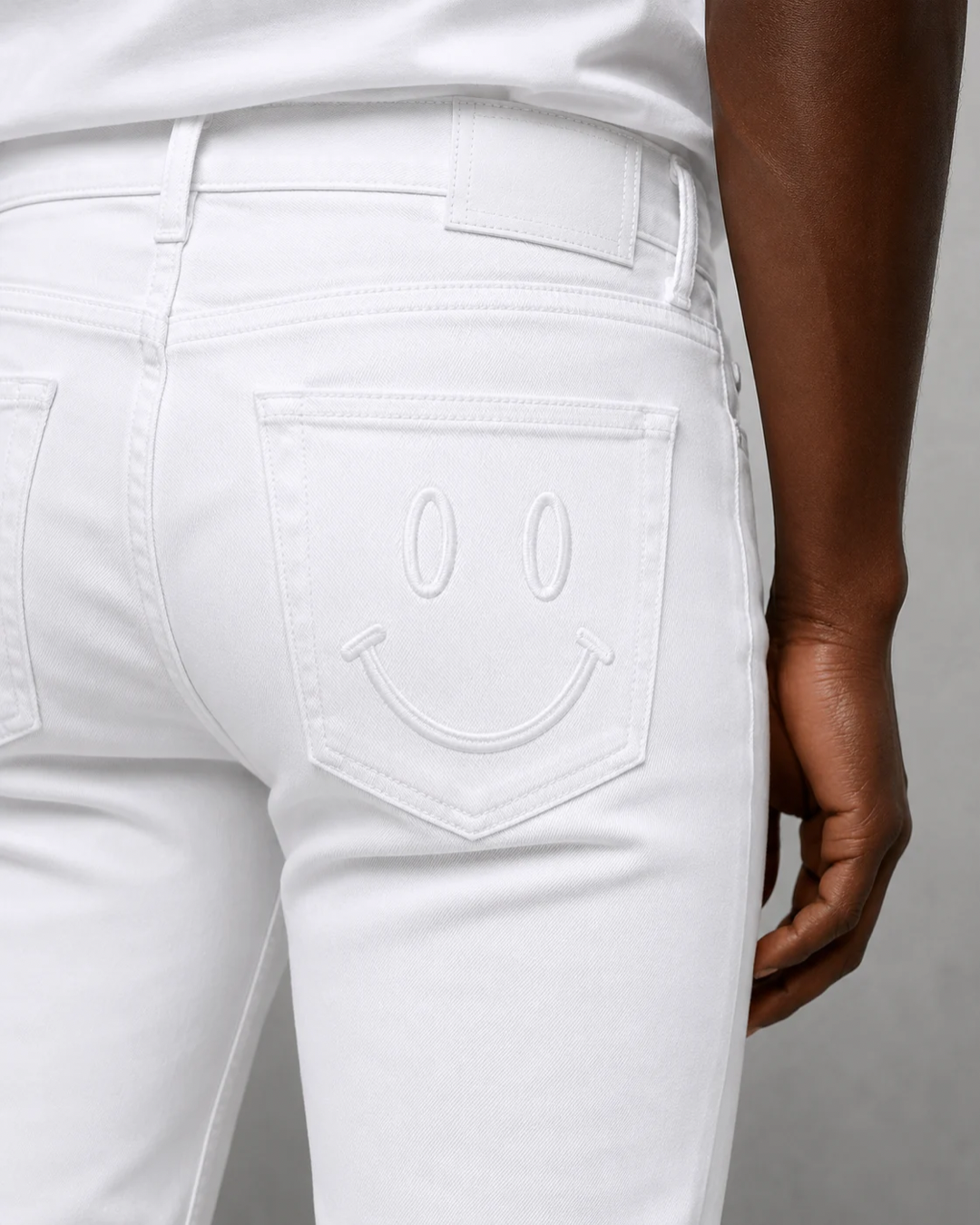 Slim Fit Jeans | smiley • white